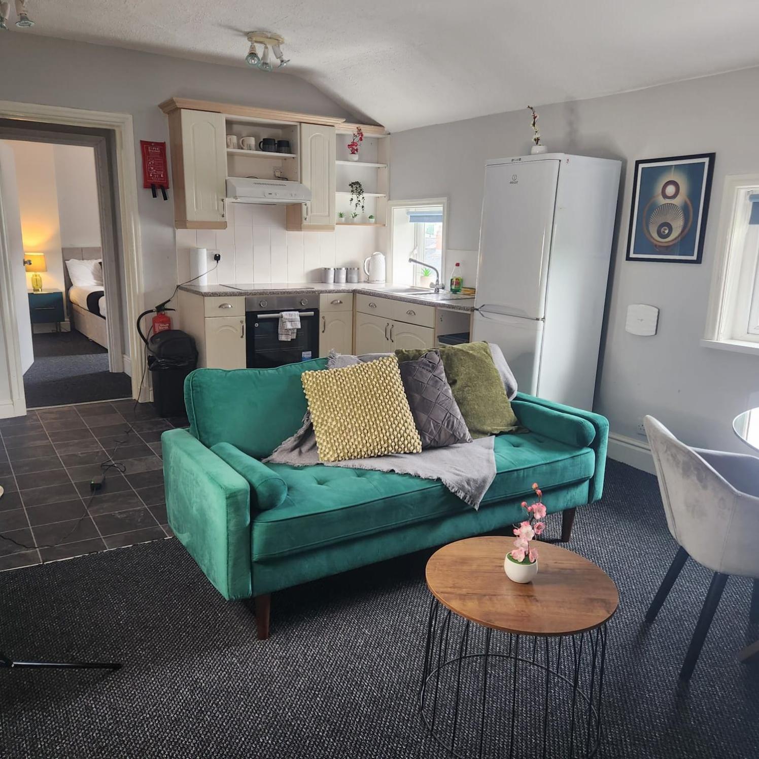 Cottage Style 2 Bedroom Apt In City, Near Utilita Arena & Free Parking Birmingham Exterior photo